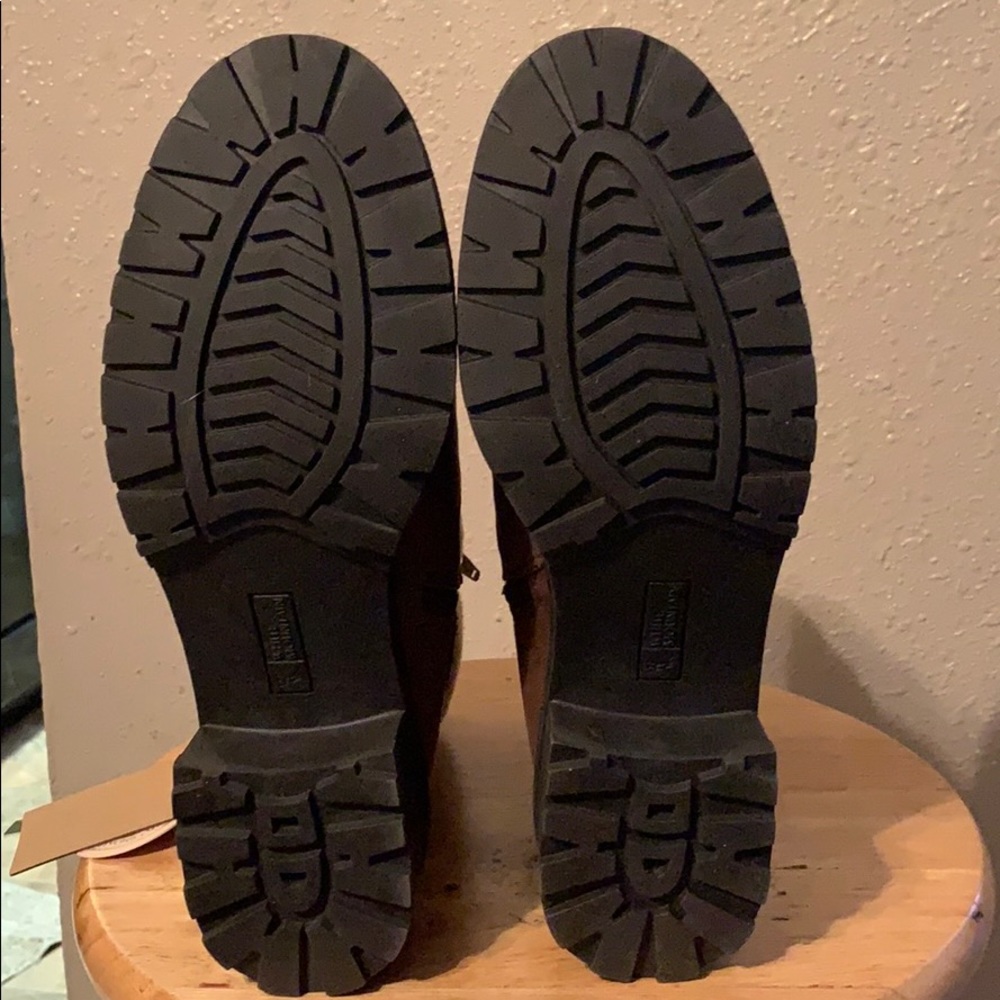 New in box White Mountain Boots. - Picture 8 of 8